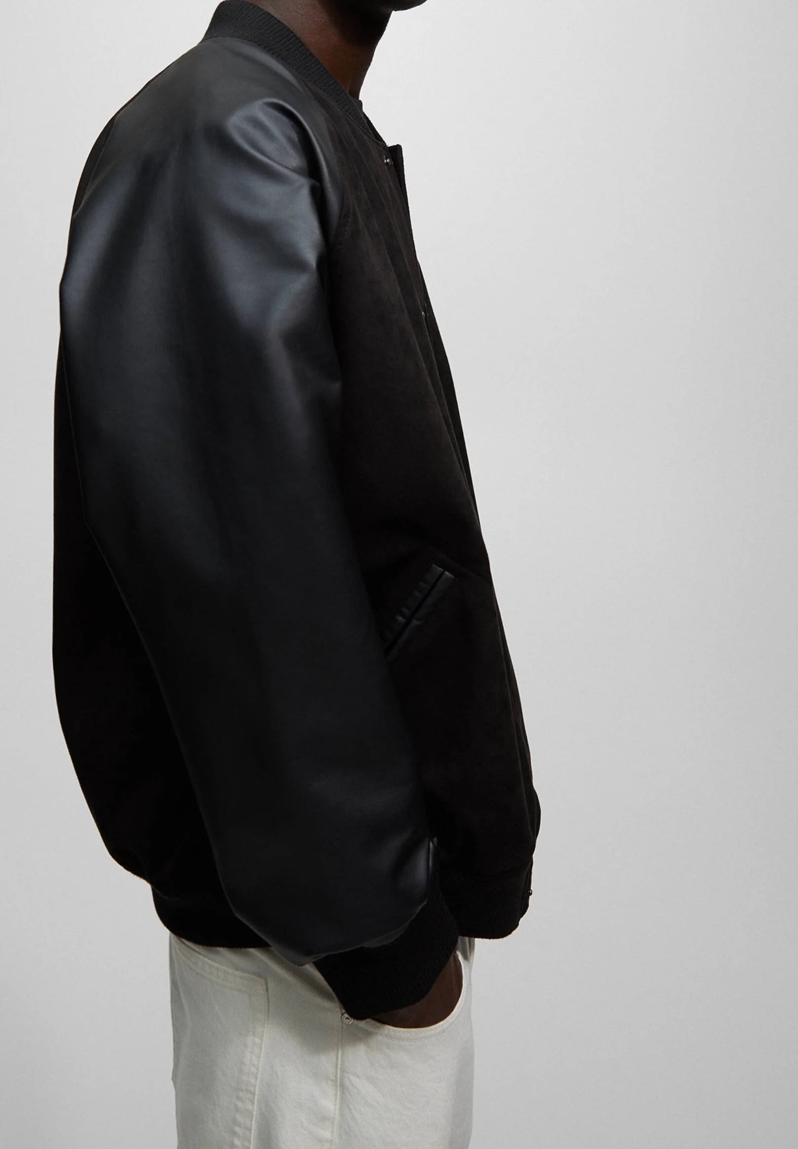P.U.L.L & B.E.A.R STWD varsity suede bomber in black