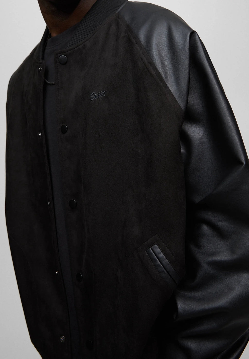 P.U.L.L & B.E.A.R STWD varsity suede bomber in black